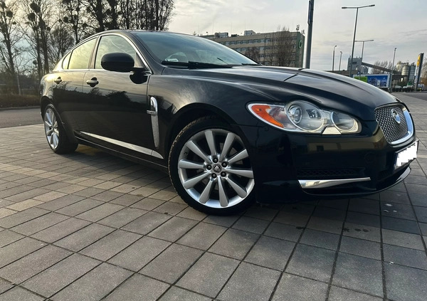 Jaguar XF cena 39900 przebieg: 217000, rok produkcji 2011 z Poznań małe 379